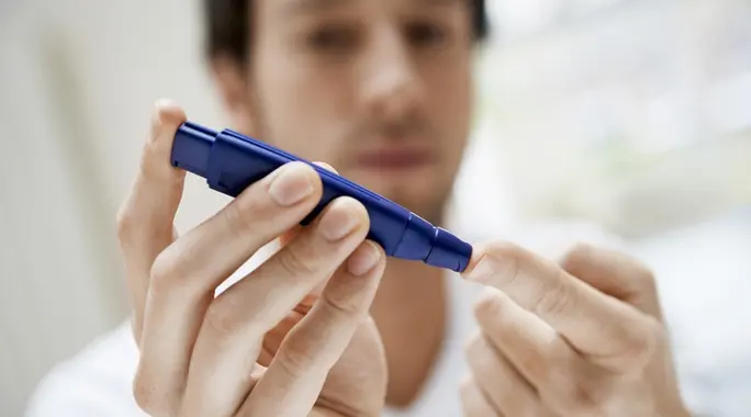 دليل شامل: الإسهال لدى مرضى السكري &#8211; كل ما تحتاج معرفته للتحكم والوقاية