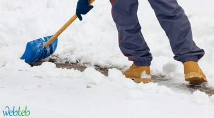 جرف الثلج والنوبة القلبية: دليلك الشامل لتجنب المخاطر