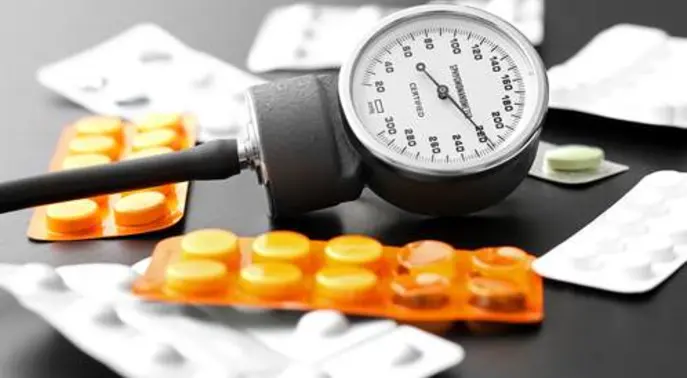 دليل شامل: اختيار أدوية ارتفاع ضغط الدم الأنسب لحالتك