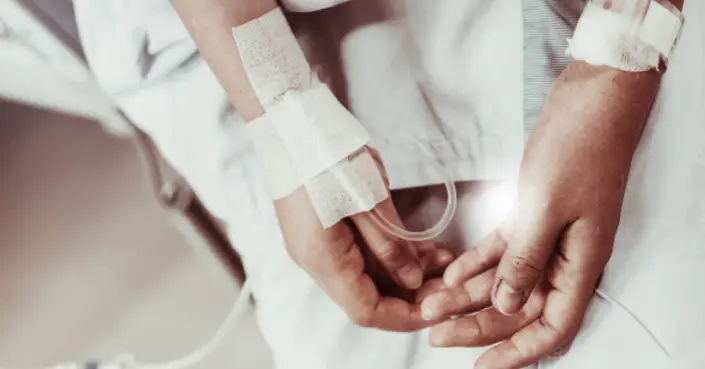 العلاج الكيميائي: دليل شامل لفهم آثاره وفوائده في محاربة السرطان