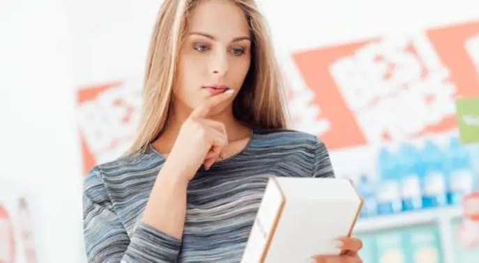دليلك الشامل لقراءة الملصقات الغذائية لمرضى السكري: تحكّم في صحتك!