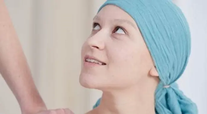 العلاج الكيميائي: دليل شامل لفهم أنواعه، خصائصه، وكيف يعمل في مكافحة السرطان
