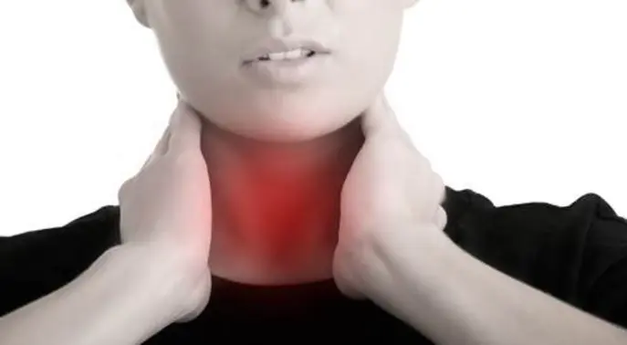 لا تضر غدتك الدرقية! اكتشف الأطعمة والعادات الغذائية التي يجب تجنبها لصحة أفضل
