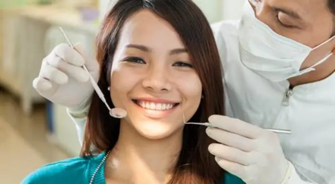 لا تذهب لطبيب الأسنان قبل أن تعرفها: 7 أسئلة ذكية يجب أن تسألها الآن!