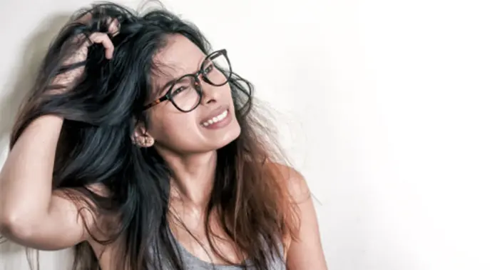 تجنب هذه الأخطاء: 12 مشكلة جلدية لا يجب حكّها على الإطلاق!