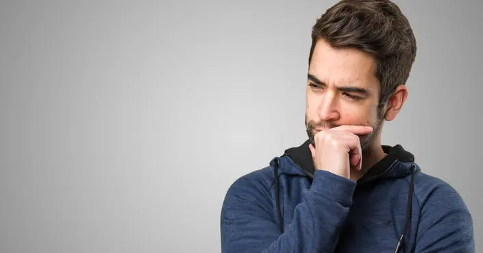 دليلك الشامل للفحص الذاتي للانتصاب: كشف الأسباب والخطوات الصحيحة