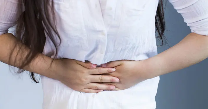أمور تجنبها خلال الإمساك: دليل شامل لراحة الجهاز الهضمي