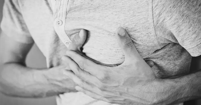قصور القلب: دليلك الشامل لفهم الأعراض، الأسباب، والعلاج الفعال