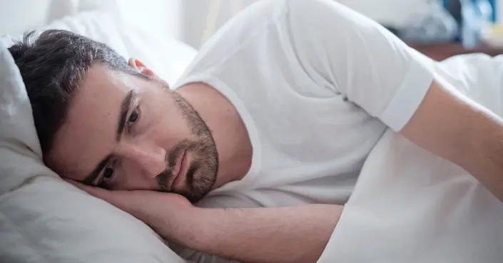أسباب العجز الجنسي لدى الرجل: دليل شامل لأبرز 5 عوامل مؤثرة وطرق العلاج