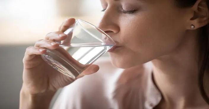 علاج الجفاف: دليل شامل لاستعادة ترطيب جسمك وصحتك
