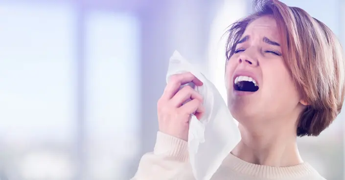 علاج حساسية الأنف والعطاس: دليلكم الشامل للتخلص من الأعراض المزعجة طبيًا ومنزليًا