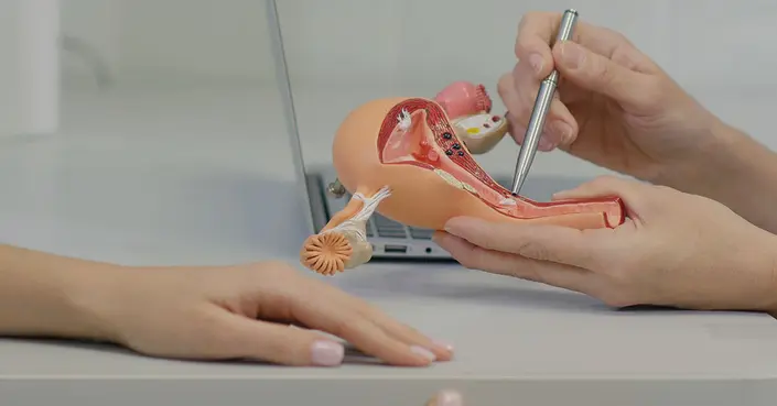 عملية استئصال الرحم: دليلك الشامل لفهم الإجراء والتعافي