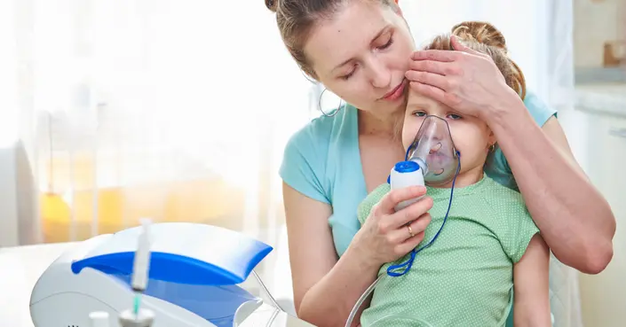 علاج السعال الديكي للأطفال: دليل شامل للتعامل مع السعال الديكي وحماية طفلك