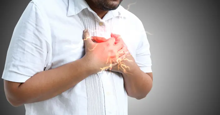 القولون العصبي وضغط الدم: فهم العلاقة الخفية وتأثير التوتر