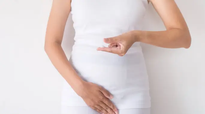 دليلك الشامل لمخاط عنق الرحم: مفتاح فهم خصوبتك والتخطيط للحمل