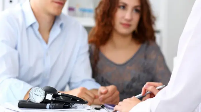 فحوصات ما قبل الزواج: دليل شامل لصحة زواجك ومستقبل عائلتك