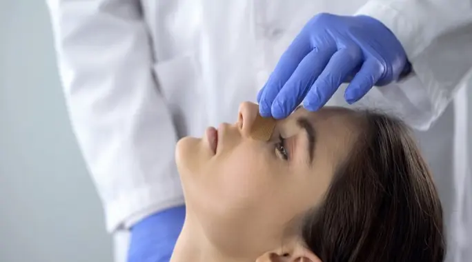 رحلة التحول: استكشف مراحل تغير الأنف بعد عملية التجميل خطوة بخطوة