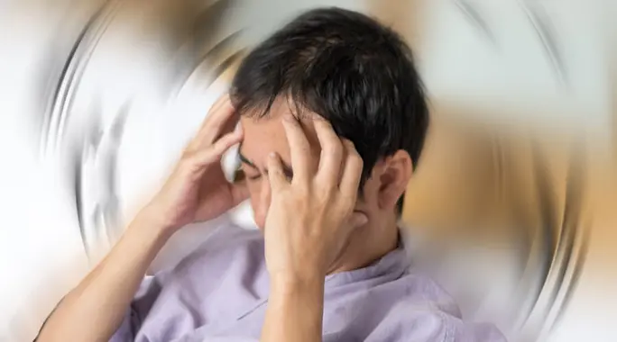 دوار الوضعة الانتيابي الحميد: كل ما تحتاج معرفته عن دوخة الرأس المفاجئة