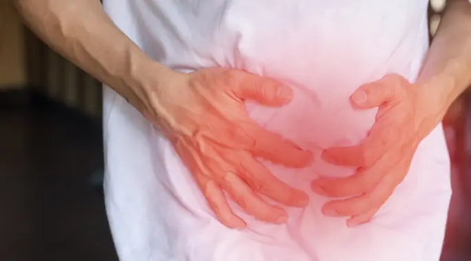 هل مرض السيلياك خطير حقاً؟ كل ما تحتاج معرفته عن الداء الزلاقي ومضاعفاته