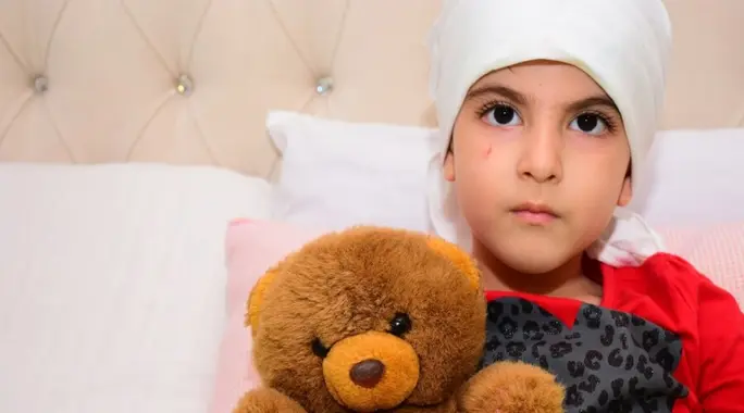 الكشف المبكر: دليلك الشامل لأعراض سرطان الدم عند الأطفال