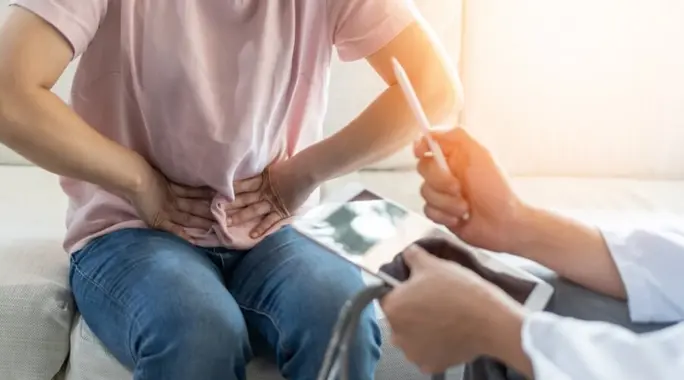أعراض السرطان في البطن: دليلك الشامل للكشف المبكر والعلامات التحذيرية