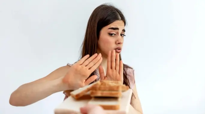القولون والخبز الأسمر: هل يهيج الخبز الأسمر القولون حقًا؟