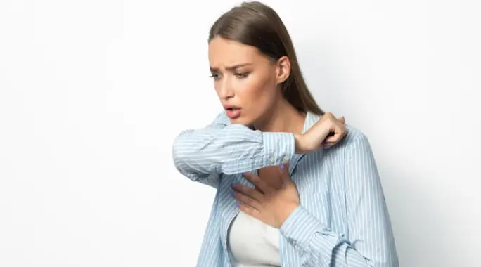 لا تفوتها: تعرف على أهم أعراض التهاب الرئة ومتى يجب زيارة الطبيب