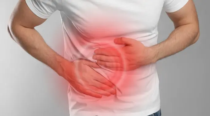 هل ألم الزائدة الدودية مستمر أم متقطع؟ دليلك لفهم الأعراض والتعامل معها