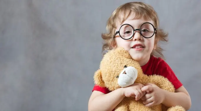 فهم أعراض طيف التوحد بعمر 3 سنوات: علامات مبكرة ودلالات مهمة