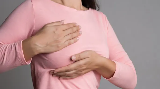 علاج تحجر الثدي بالأعشاب: دليلك الشامل للتخفيف الطبيعي