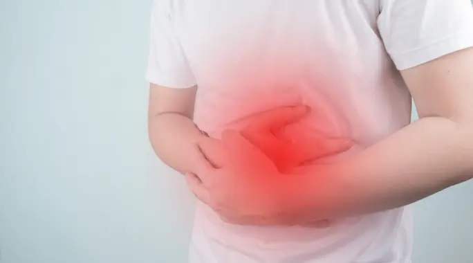 الفرق بين القولون العصبي وجرثومة المعدة: دليل شامل للأسباب والأعراض والعلاج