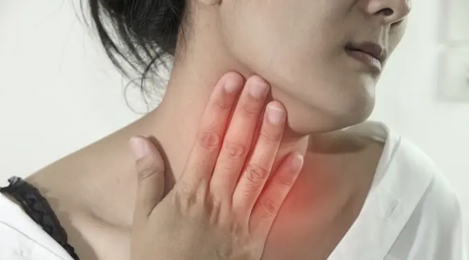 تعرف على أعراض الغدد اللمفاوية الحميد: دليلك الكامل للتمييز والتعامل
