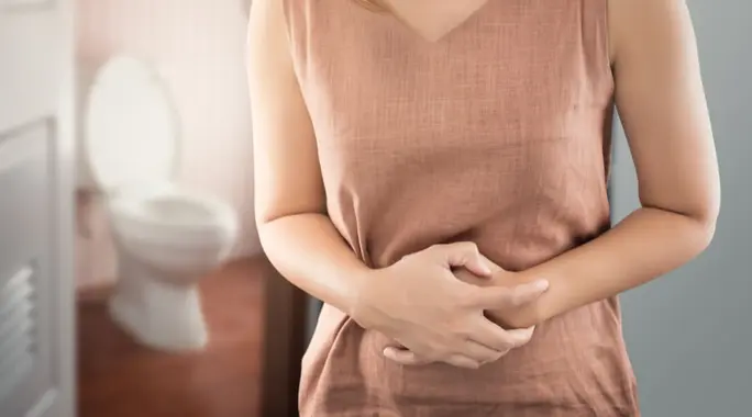 أعراض الإمساك: كل ما تحتاج معرفته عن علاماته، تشخيصه وعلاجه