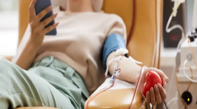 هل يمكن التبرع بالدم أثناء الدورة الشهرية؟ دليلك الشامل للمتبرعات