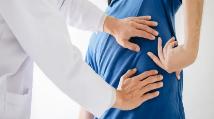 هل تعرف الفرق بين ألم الأعصاب وآلام العضلات؟ دليلك الشامل للتمييز والعلاج