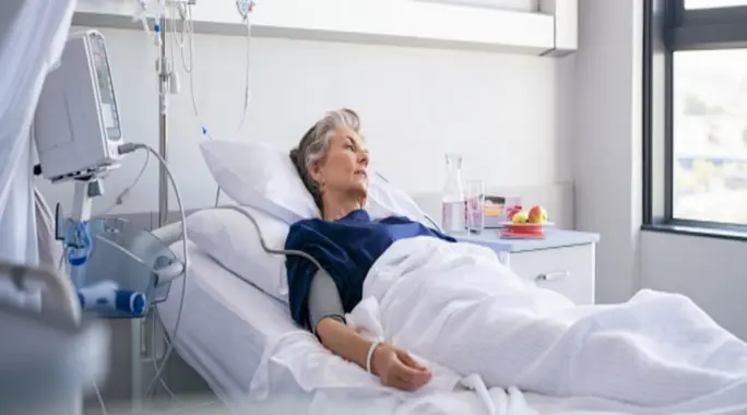 طريقة النوم الصحيحة بعد عملية استئصال الرحم: دليل شامل لتعافٍ آمن ومريح