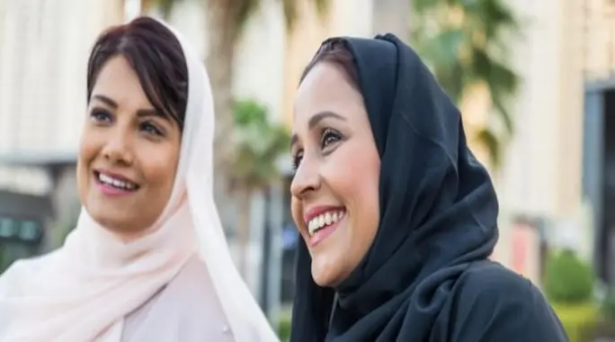 سلس البول وانقطاع الطمث: فهم العلاقة وسبل الوقاية والعلاج