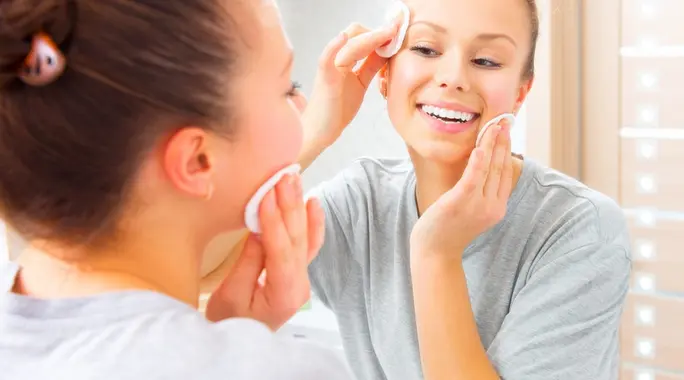 اكتشف 10 علاجات تجميلية ثورية للحفاظ على مظهر شاب ومشرق!