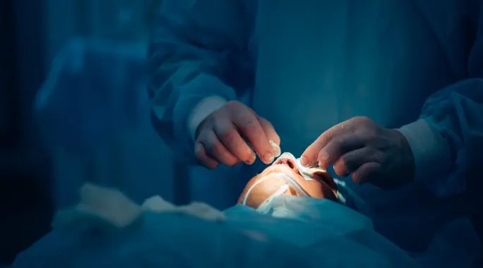دليل شامل: الاستعداد لعمليات التجميل خطوة بخطوة لنتائج مبهرة