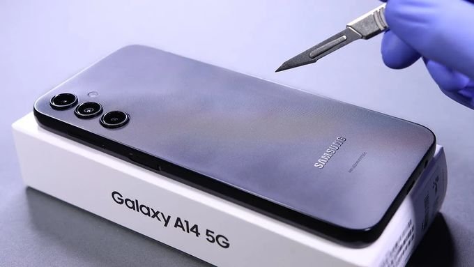 Samsung Galaxy A14 5G Smartphone Full Review