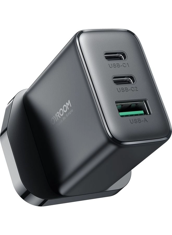 JR-TCF10 32W Three-Port Charger Review: Fast Charging &#038; Safety Features