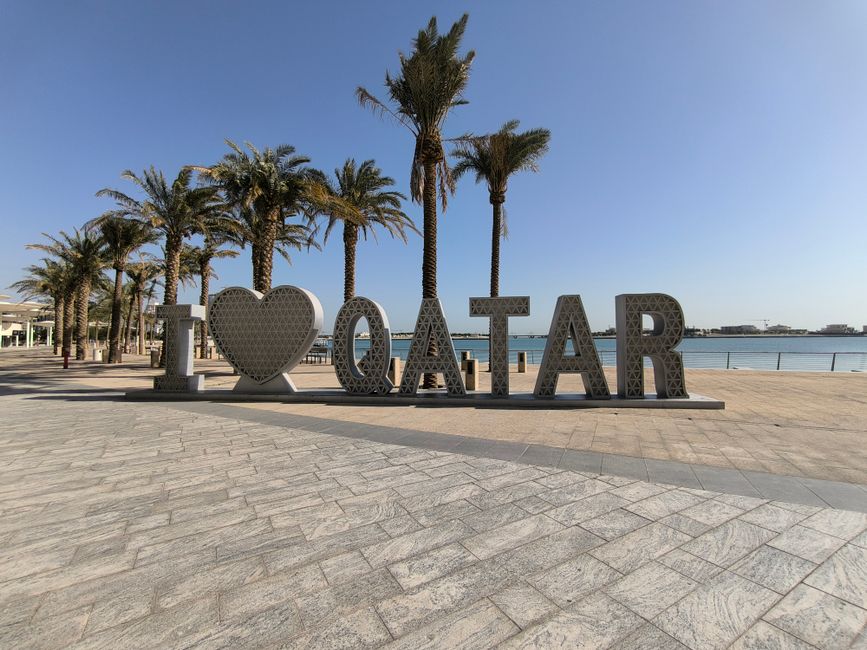أفضل برامج سياحية شهر العطل المدرسية 2026 في قطر والخليج
