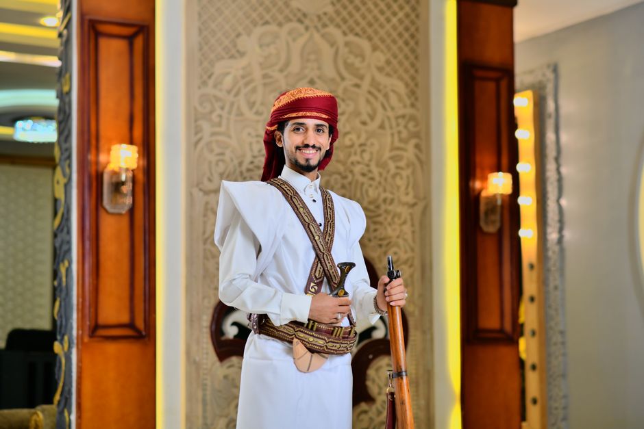 ممثلون سعوديون على السجادة الحمراء في مهرجان سينمائي 2026