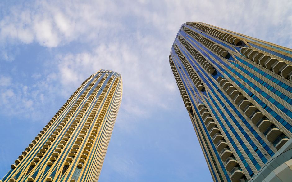 أفضل الشقق الفندقية الرخيصة في دبي 2026: دليل شامل للعثور على أفضل الأسعار