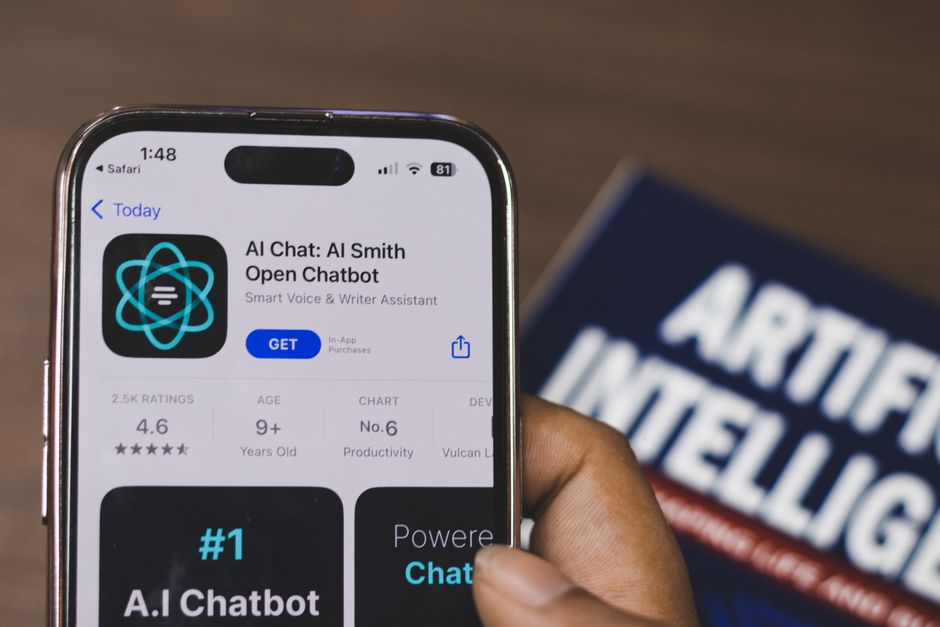 AI-Enhanced Voice Search Optimization for Websites