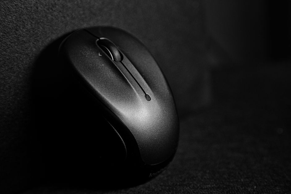 M185 Wireless Mouse Black/Grey Review (Model Number: M185)