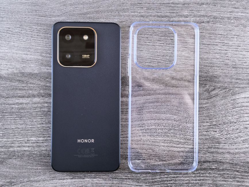 Motorola Moto G84 5G Black 01 Case Review: Luxury Plating Soft Back Cover