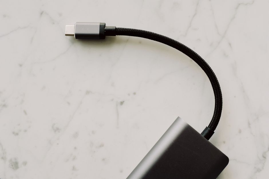 CTHAV USB C to HDMI VGA Adapter Review: 4K &#038; Dual Monitor Support &#8211; Is it Worth It?