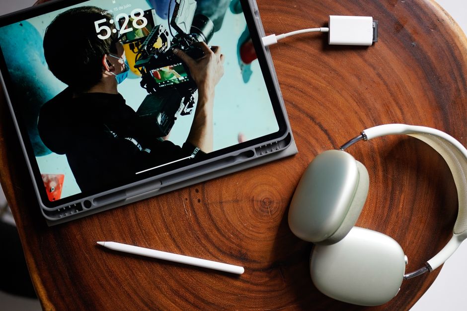 Apple Headphones Adapter (Model #30756) Review: Ugreen Lightning to 3.5mm Jack Converter
