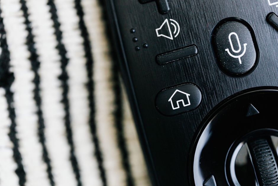 TV Remote Control Black (00590a) &#8211; In-Depth Review